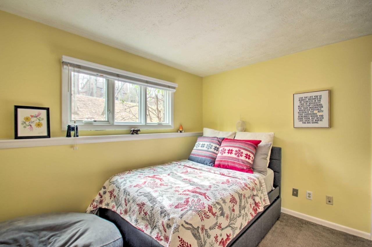 Wintergreen Resort Mountain Condo With Pool Access! Lyndhurst Εξωτερικό φωτογραφία